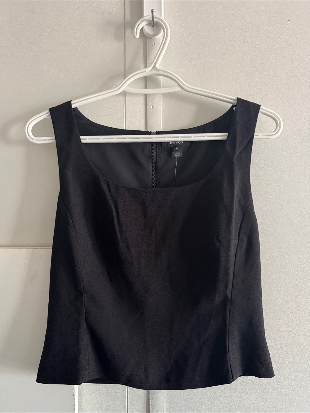 RW&CO. Black Sleeveless Tank S (NWT - $79.90)